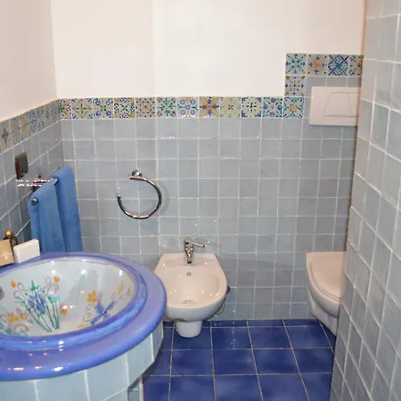 Ibiscus Casa vacanze *